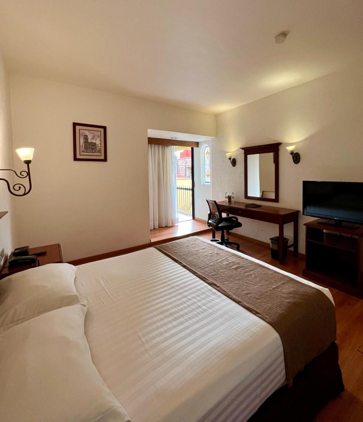Hotel de Mendoza Guadalajara Kültér fotó